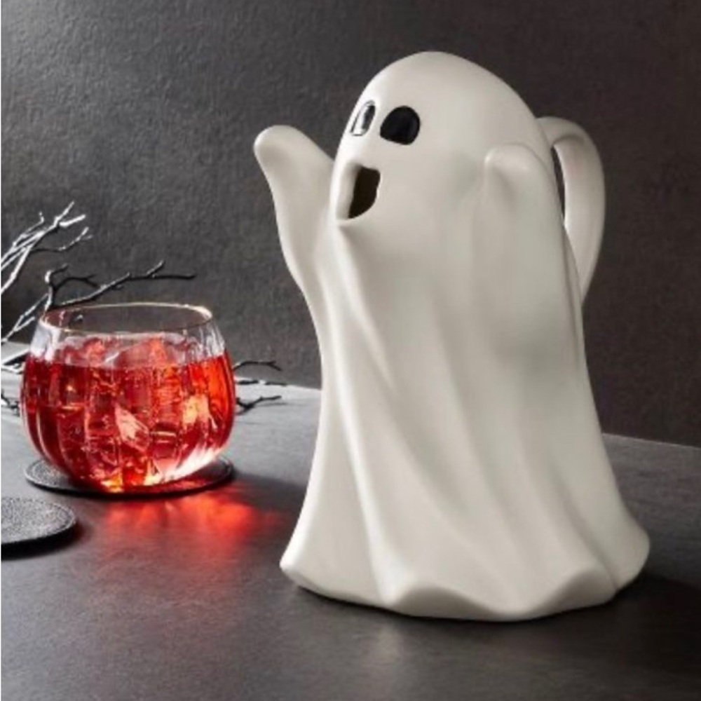2023 Target Threshold Stoneware Halloween Ghost Pitcher